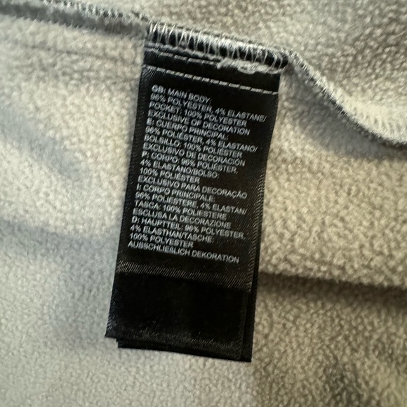 The North Face Medium Grey Lightweight Jacket in Large - Picture 4 of 8